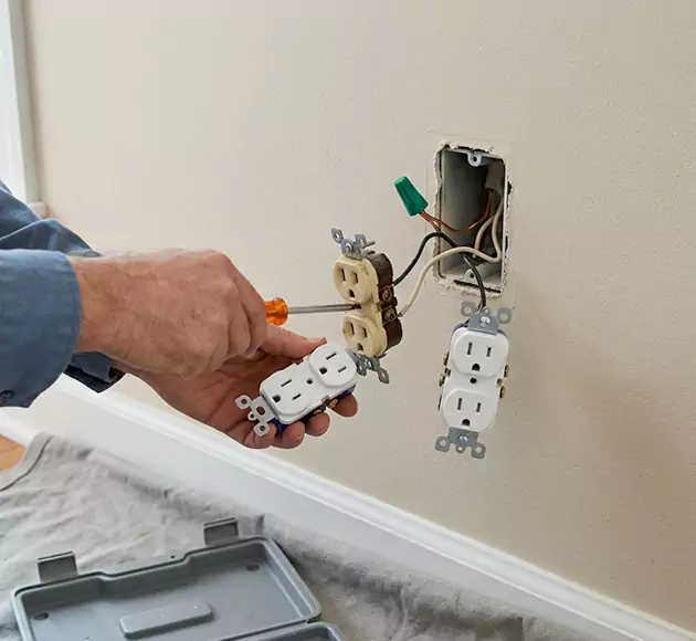 Professional Outlet Replacement: Your Local Swap-Out Team in Fitchburg, MA